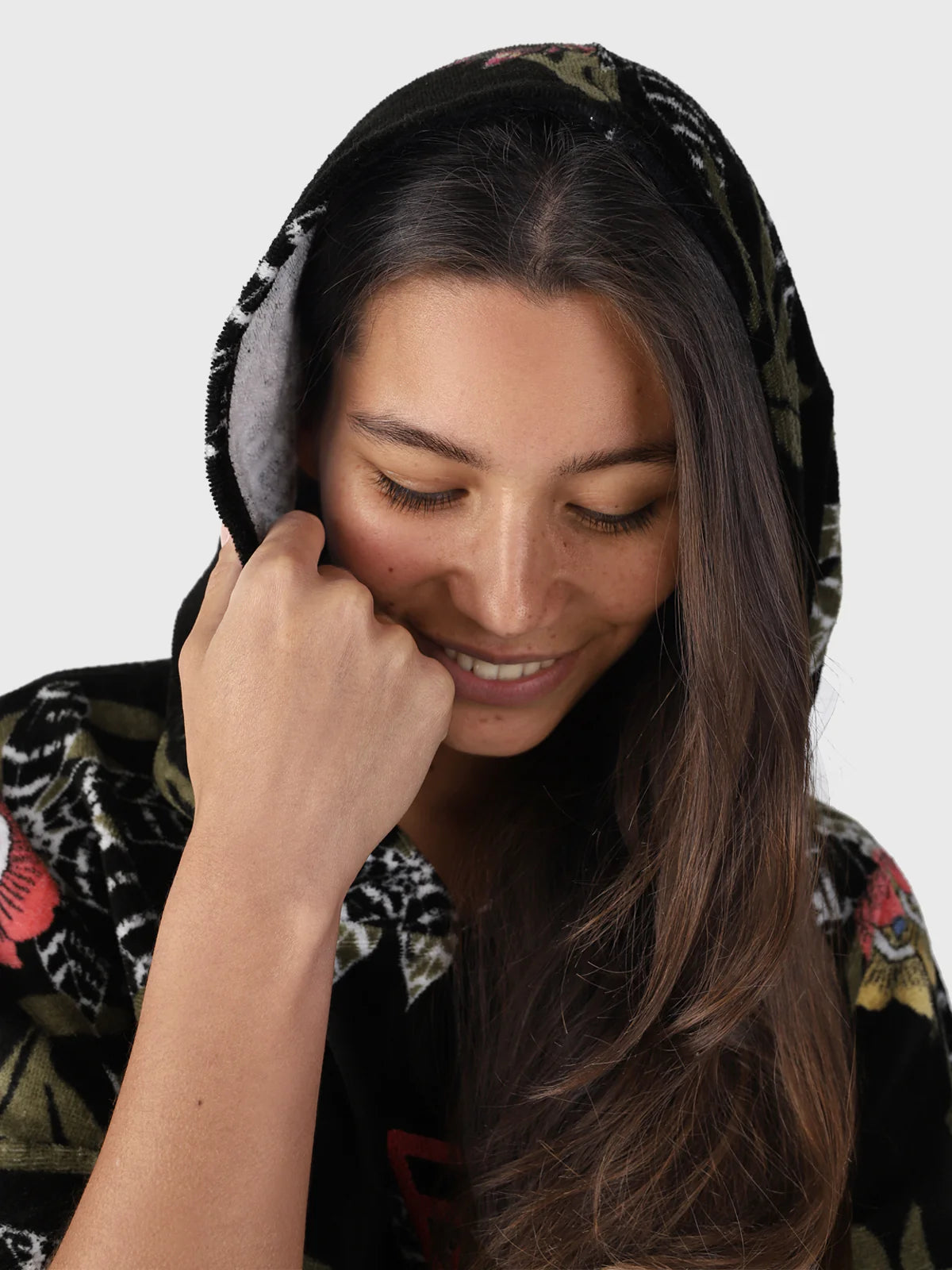 Poncha Ladies Poncho | Black Edition