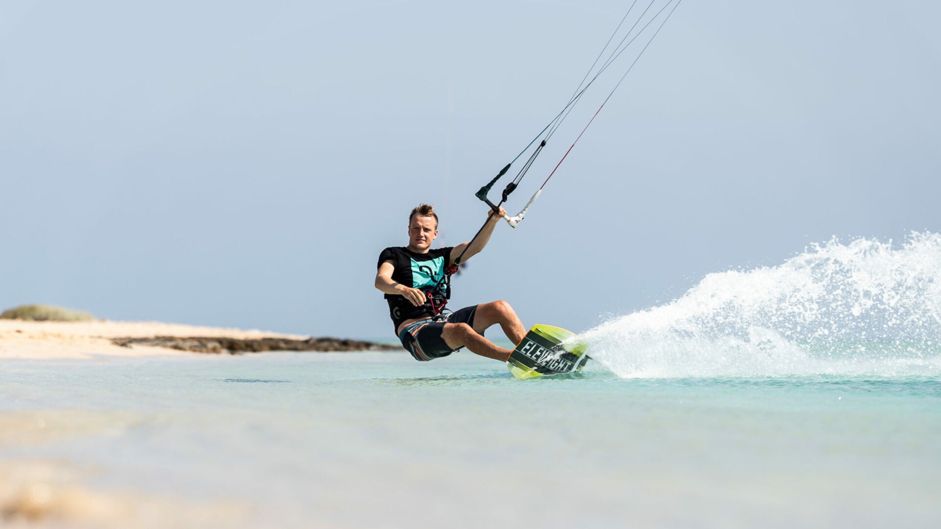 Kiteboarding with Zero to Hero Courses 2 Weeks