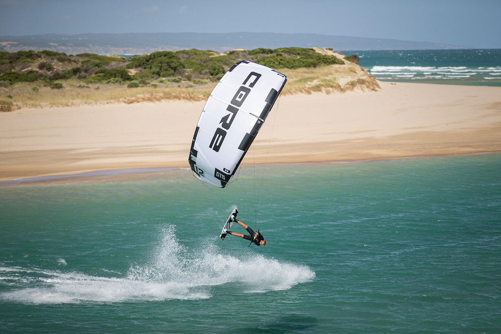CORE GTS6 Kite